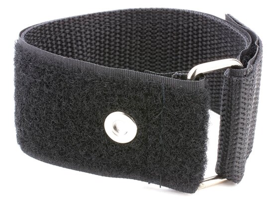black 36 x 1.5 inch heavy duty cinch strap with eyelet